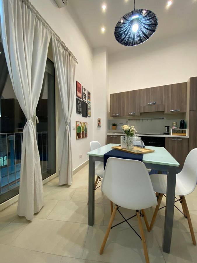 Riman, Apartment Naples Luaran gambar
